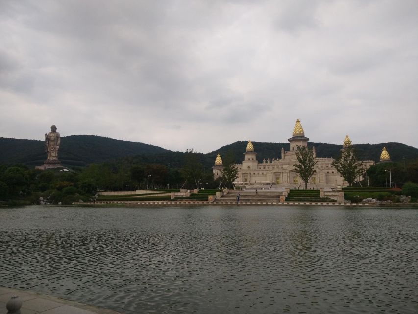 Private Day Tour to Wuxi Lingshan Grand Buddha and Tai Lake - Tour Experience Highlights