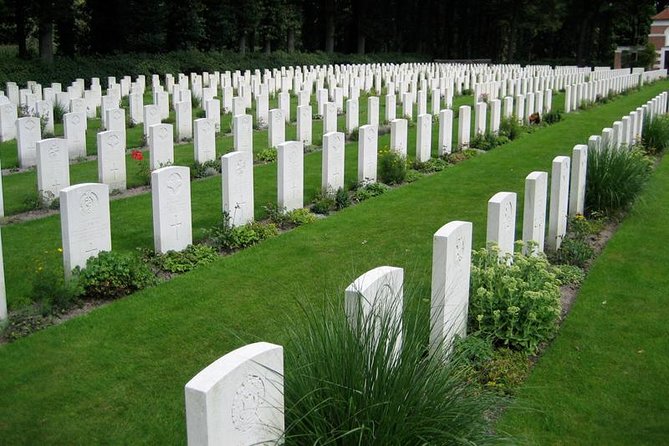 Private Day Trip of WW2 in the Netherlands - Pickup Logistics