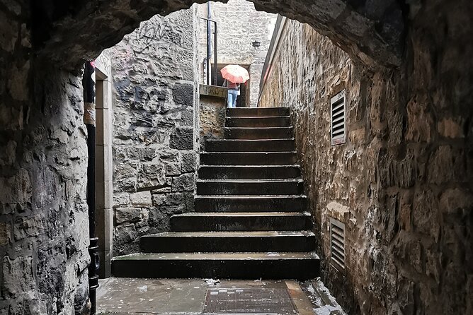 Private Edinburgh Dark History Tour - Auld Reekie After Hours - Landmarks to Explore