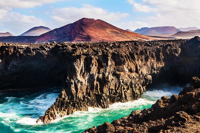 Private Excursion in Lanzarote, Minibus and Guide Available - Customer Reviews