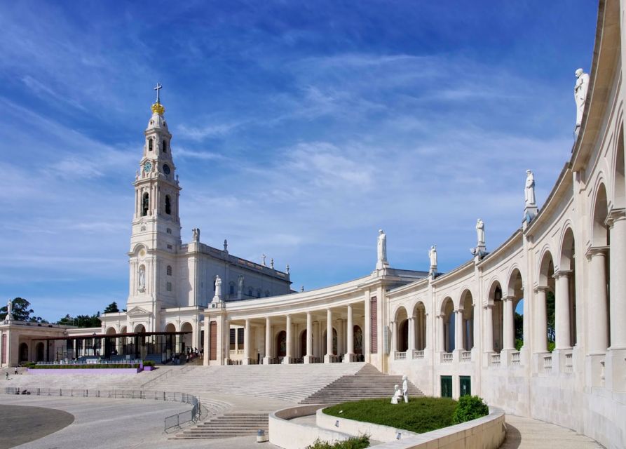 Private Fatima Full Day Tour From Lisbon - Tour Highlights