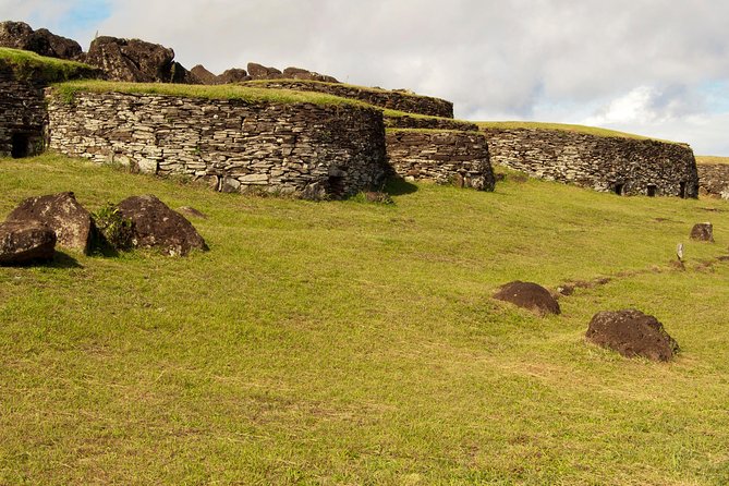 Private Full-Day Easter Island Highlights North and West - Inclusions and Exclusions
