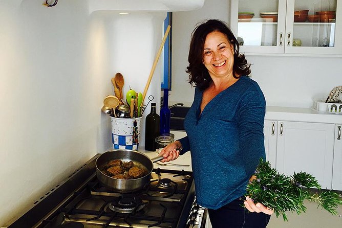 Private Greek Cooking Class in Mykonos With a Food Professional - Experience Details