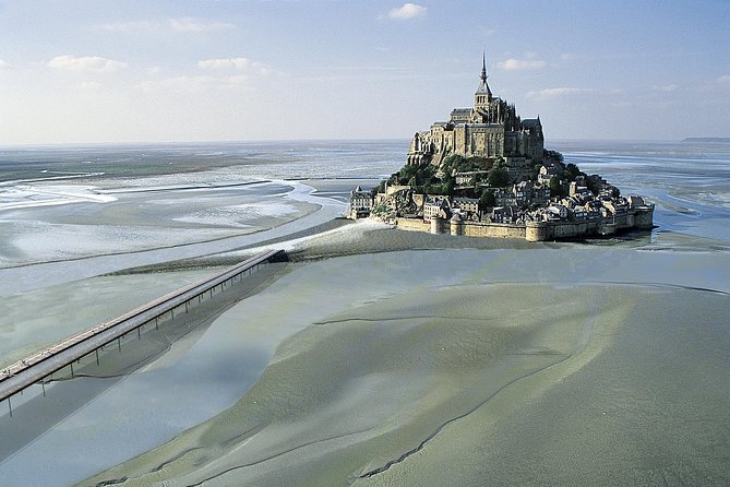 Private Guided Day Trip to Mont Saint Michel From Bayeux - Itinerary