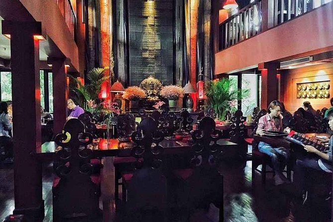 Private Half Day Shanghai City Customized Tour With Lost Heaven Dining - Booking Information and Policies