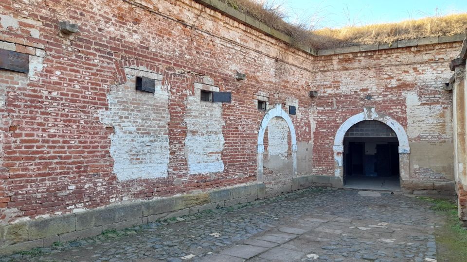 Private Half-Day Tour To Terezin Concentration Camp - Experience at Terezín