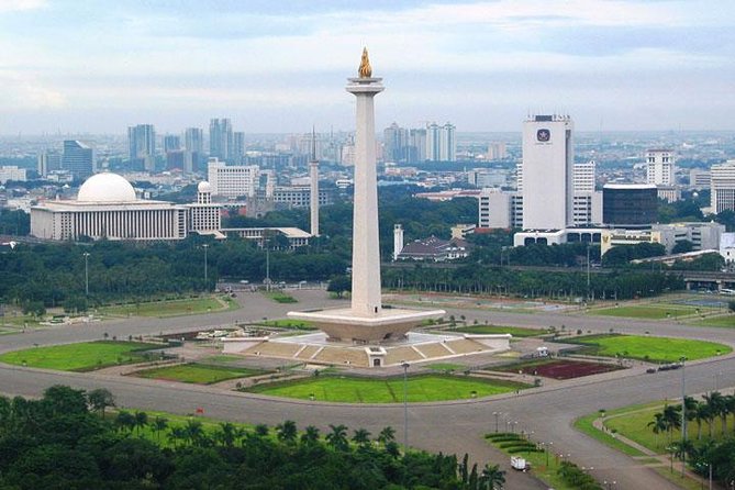 Private Half-day Tour : Visit Highlights Places of Jakarta (4 Hours) - Traveler Experience