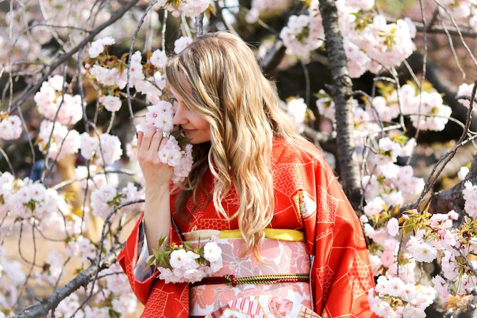 Private Kimono Photo Tour in Tokyo - Photographer Pick-Up