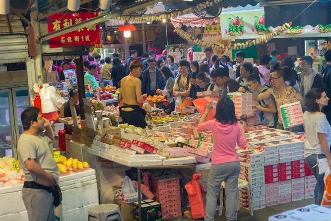 Private Mongkok City Night Tour in Hong Kong - Market Exploration