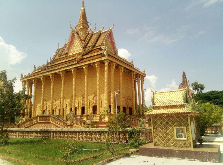 Private One Day Trip to Phnom Prasit, Udong and Long Vek - Pickup and Itinerary Information