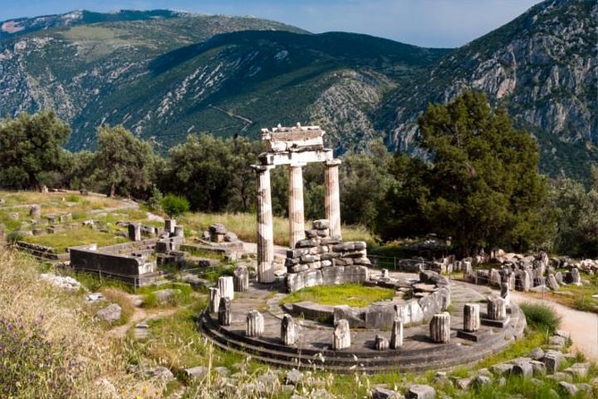 Private Sightseeing Tour In Delphi-Arachova - Highlights of Delphi and Arachova