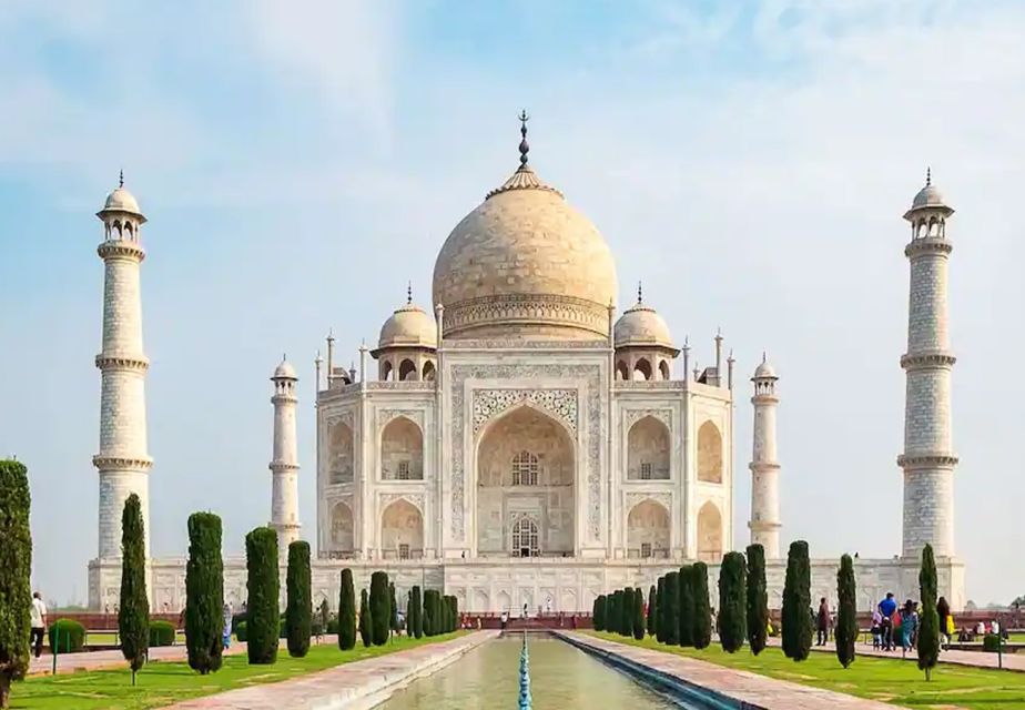 Private Sunrise Taj Mahal Day Trip From Delhi by Car - Tour Guide and Pickup Services