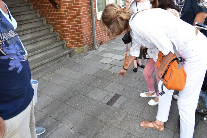 Private Tour: Anne Frank Walking Tour of Amsterdam - Traveler Benefits