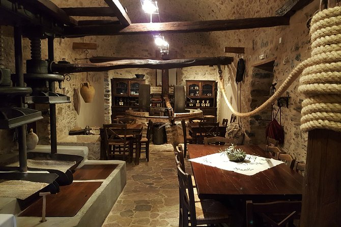 Private Tour in Historic Estate in Monemvasia With Wine-Olive Oil Tasting & Meal - Logistics and Pickup Points