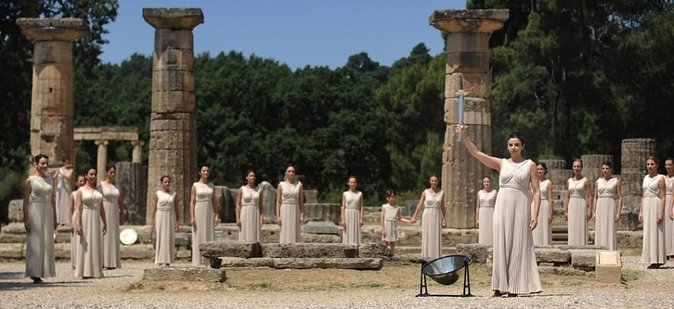 Private Tour of Ancient Olympia & Isthmus Canal From Athens - Onboard Amenities