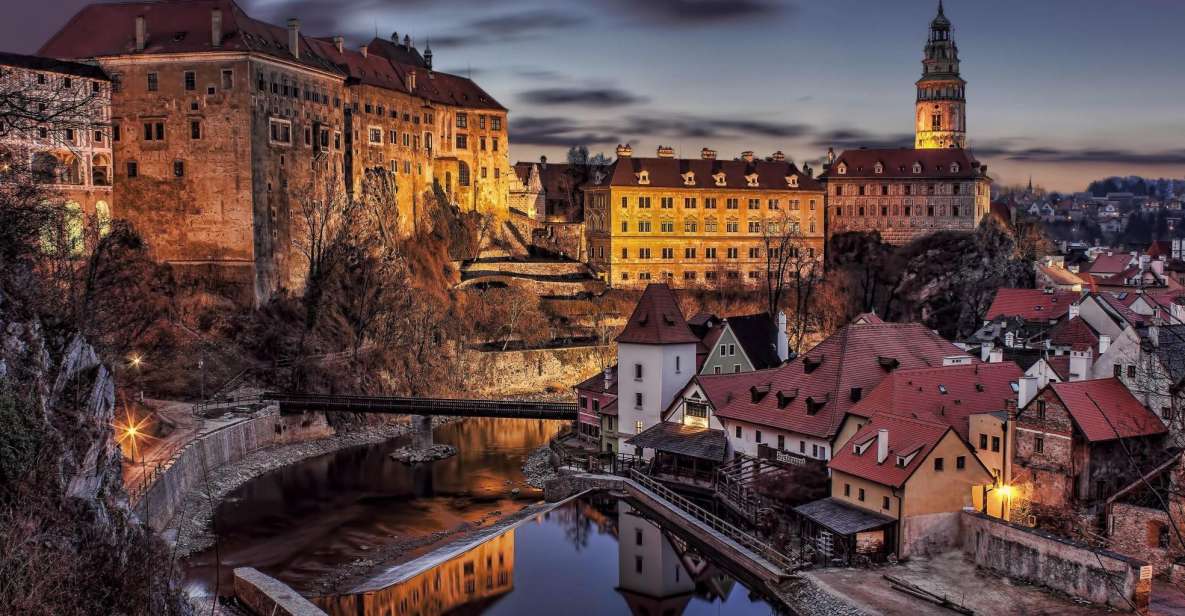 Private Tour to ČEský Krumlov - a Day Trip From Prague - Tour Highlights and Activities