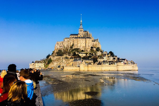 Private Tour to Mont-Saint-Michel From Paris - Guide Experience