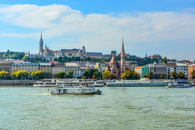 Private Transfer From Vienna to Budapest With 2 Hours for Sightseeing - Sightseeing Options