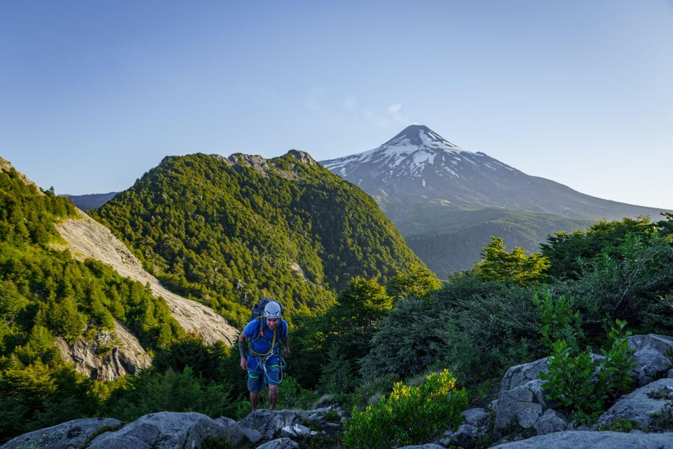 Pucón: Wild Nature in Vía Ferrata - Location and Terrain Features