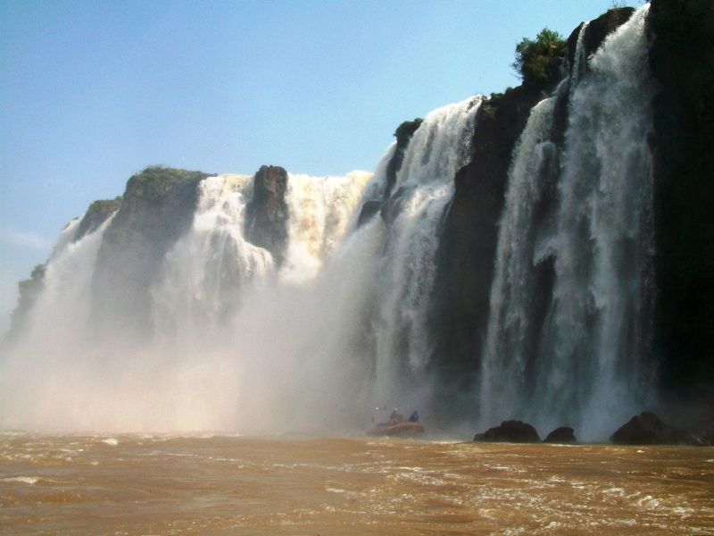 Puerto Iguazú: Iguazu Falls Trip With Jeep Tour & Boat Ride - Experience