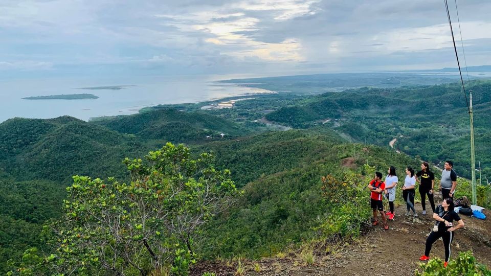 Puerto Princesa: Private Sunrise Trek at Mt. Magarwak - Experience Highlights