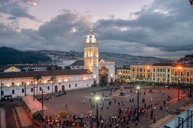 Quito City Tour: Teleférico and Mitad Del Mundo With Entrances - Tour Guide Experiences