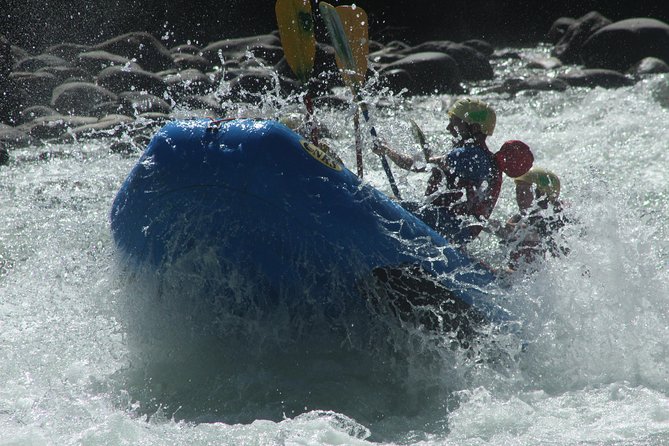 Rafting Pacuare Costa Rica - Logistics and Booking Details