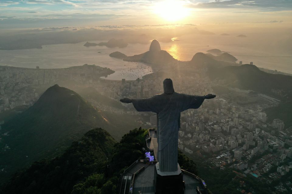 Rio De Janeiro: Half-Day Christ the Redeemer and City Tour - Convenient Pickup and Accessibility