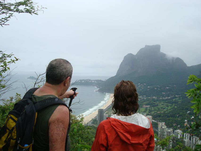 Rio De Janeiro: Two Brothers Hike & Favela Tour - Tour Experience