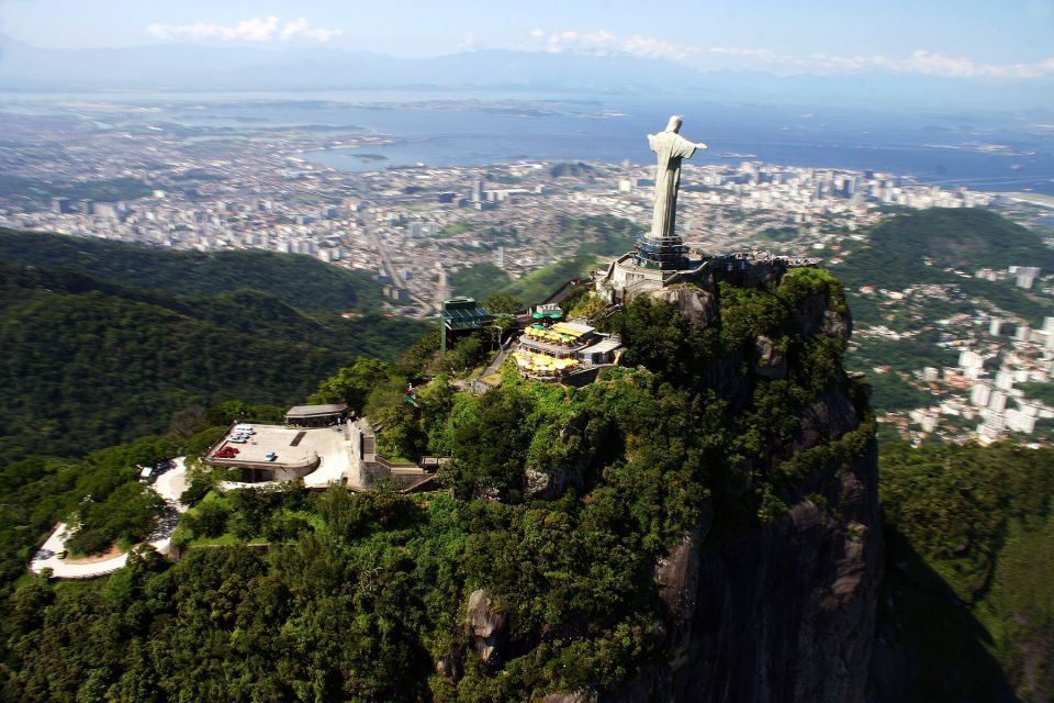 Rio: Maracanã Stadium & Christ the Redeemer by Rack Railway - Tour Experience