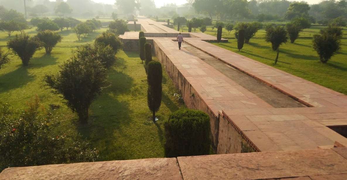 River Front Gardens of Agra - Lesser-Known Gardens & Tombs