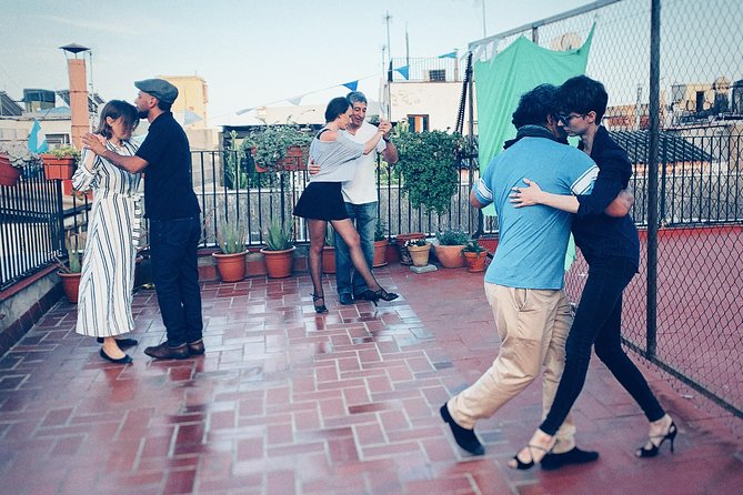 Rooftop Tango Lesson & Drinks in Barcelona - Booking Information