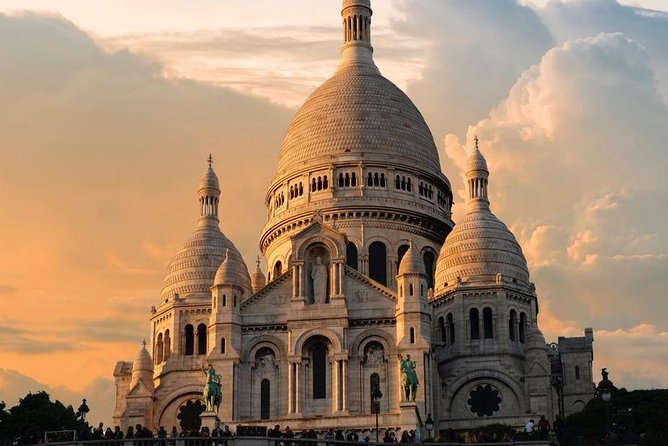 Sacred Heart and Montmartre With Private Guide - Meeting and Pickup Information