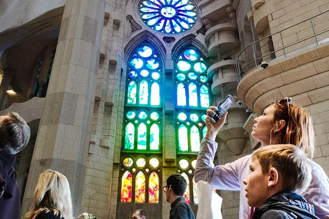 Sagrada Familia and Gaudi Private Tour With Skip the Line Tickets - Cancellation Policy Details