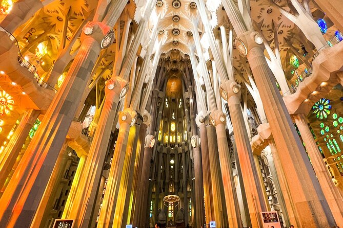 Sagrada Familia Small Group Guided Tour With Skip the Line Ticket - Pricing and Booking Information