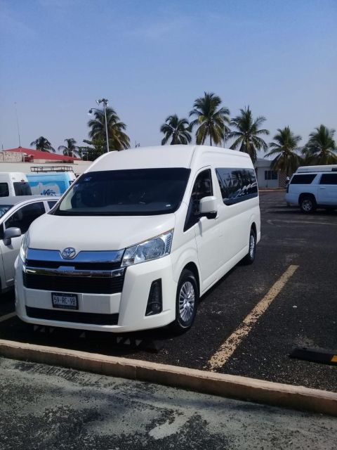 Salina Cruz: Private Transportation To/From the Airport - Transportation Services