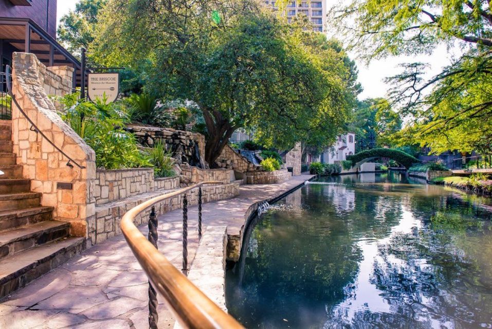 San Antonio: Small Group Tour W/ Alamo, Tower & River Cruise - Review Summary