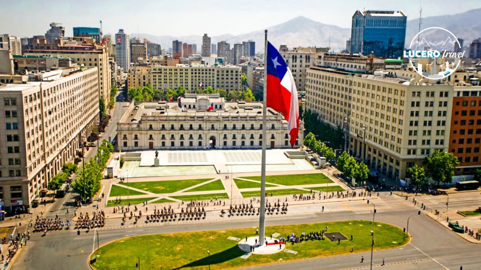Santiago: City Highlights Walking Tour - Tour Highlights