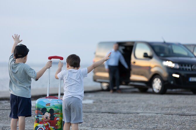 Santorini Port Private Transfer to Your Destination - Flexible Cancellation Policy Details