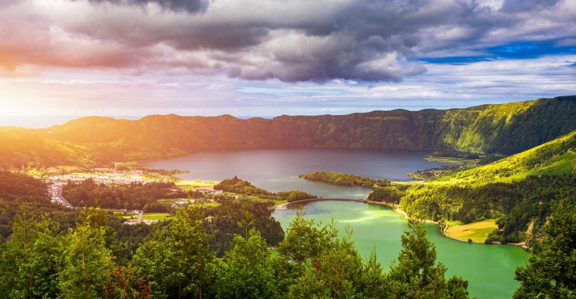 São Miguel: 2-Day Island Highlights Tour Including Lunches - Tour Details