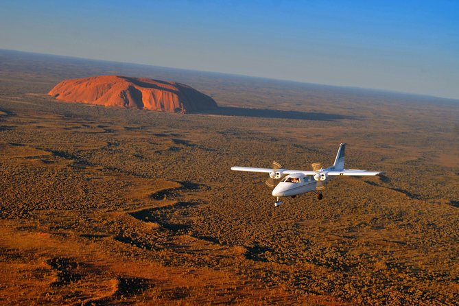 Scenic Plane Flight: Uluru Rock Blast - Aircraft Experience Details
