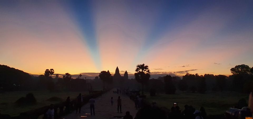 Seat-In-Coach: Small Circuit Tour With Sunrise at Angkor Wat - Tour Duration and Guide Information
