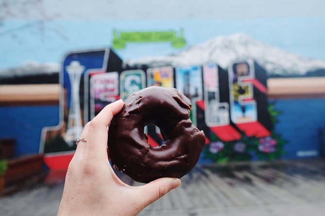 Seattle Delicious Donut Adventure & Walking Food Tour - Reviews