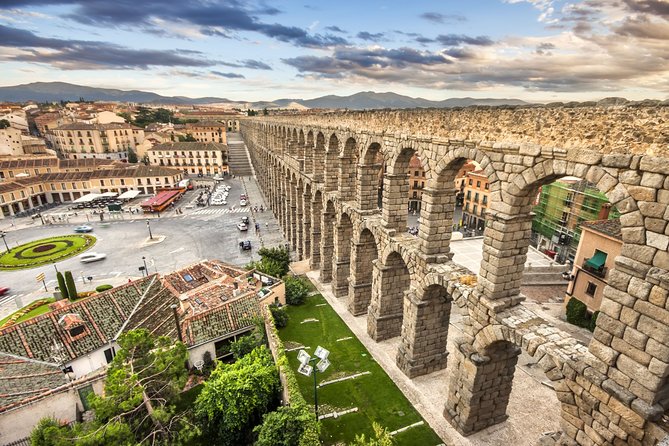 Segovia and Avila Private Tour With Lunch and Hotel Pick up From Madrid - Logistics and Pick-Up Details
