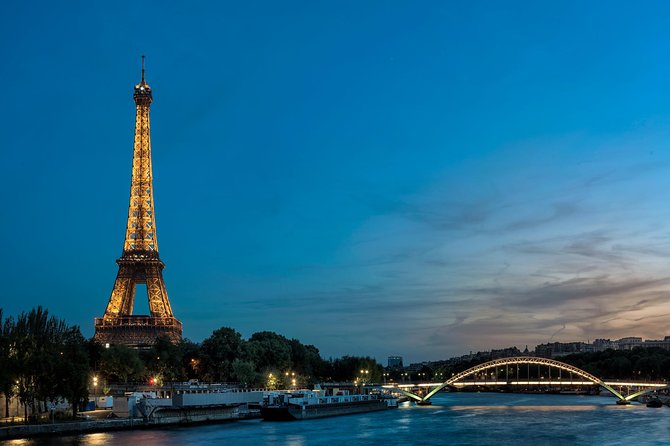 Seine Dinner Cruise and Eiffel Tower Summit Private Tour - Sample Menu