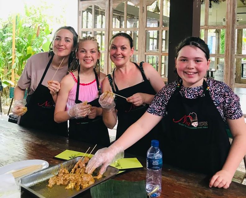 Seminyak: Balinese Cooking Class & Market Tour - Experience