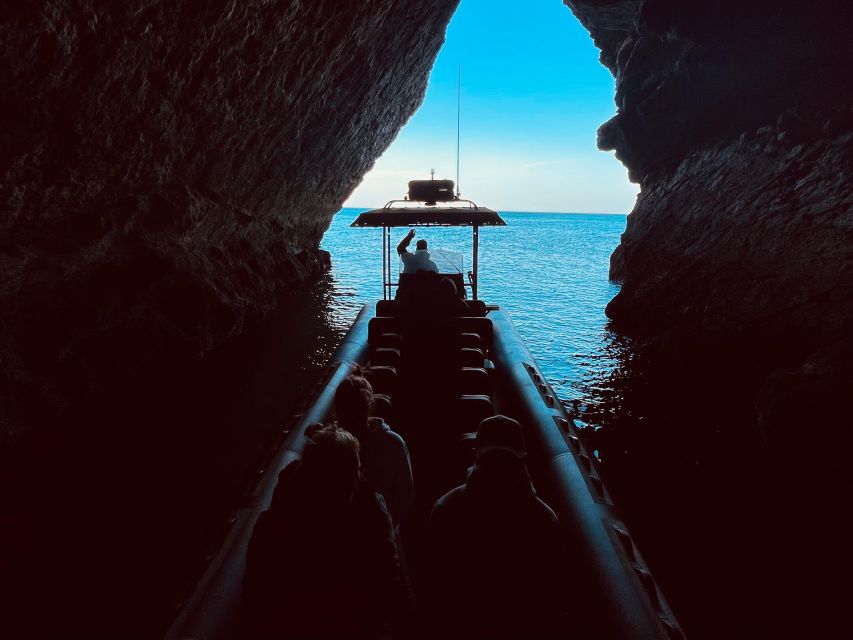 Sesimbra: Private Boat Tour Beaches of Arrábida Natural Park - Inclusions