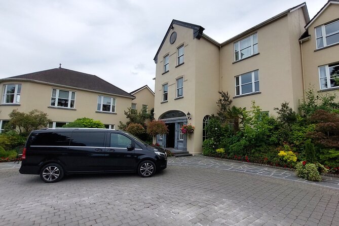 Sheen Falls Lodge Kenmare to Dublin Airport or Dublin City Private Car Service - Vehicle Amenities