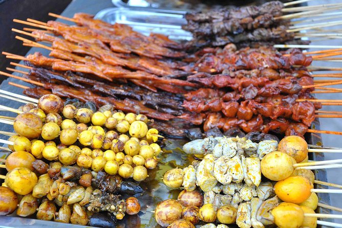 Siem Reap Evening Street Foods Tours by Tuk Tuk - Experience Highlights