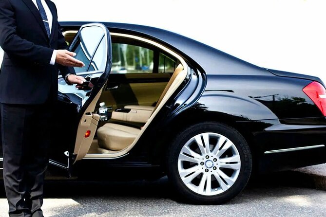 Singapore Airport Private Transfer to Singapore Hotels - Inclusions